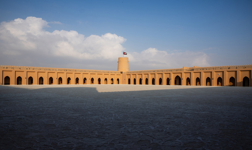 أبراج المراقبة في هيلا وظفير